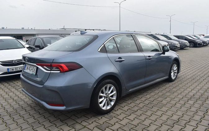 Toyota Corolla cena 79400 przebieg: 99118, rok produkcji 2019 z Nowogard małe 667